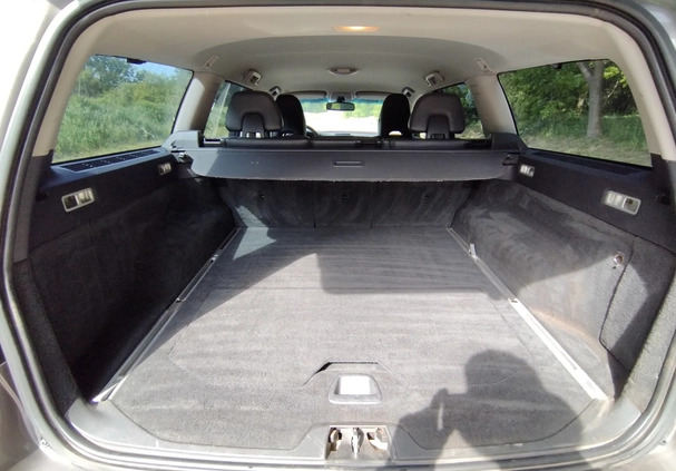 Volvo V70 cena 28500 przebieg: 368000, rok produkcji 2010 z Terespol małe 301